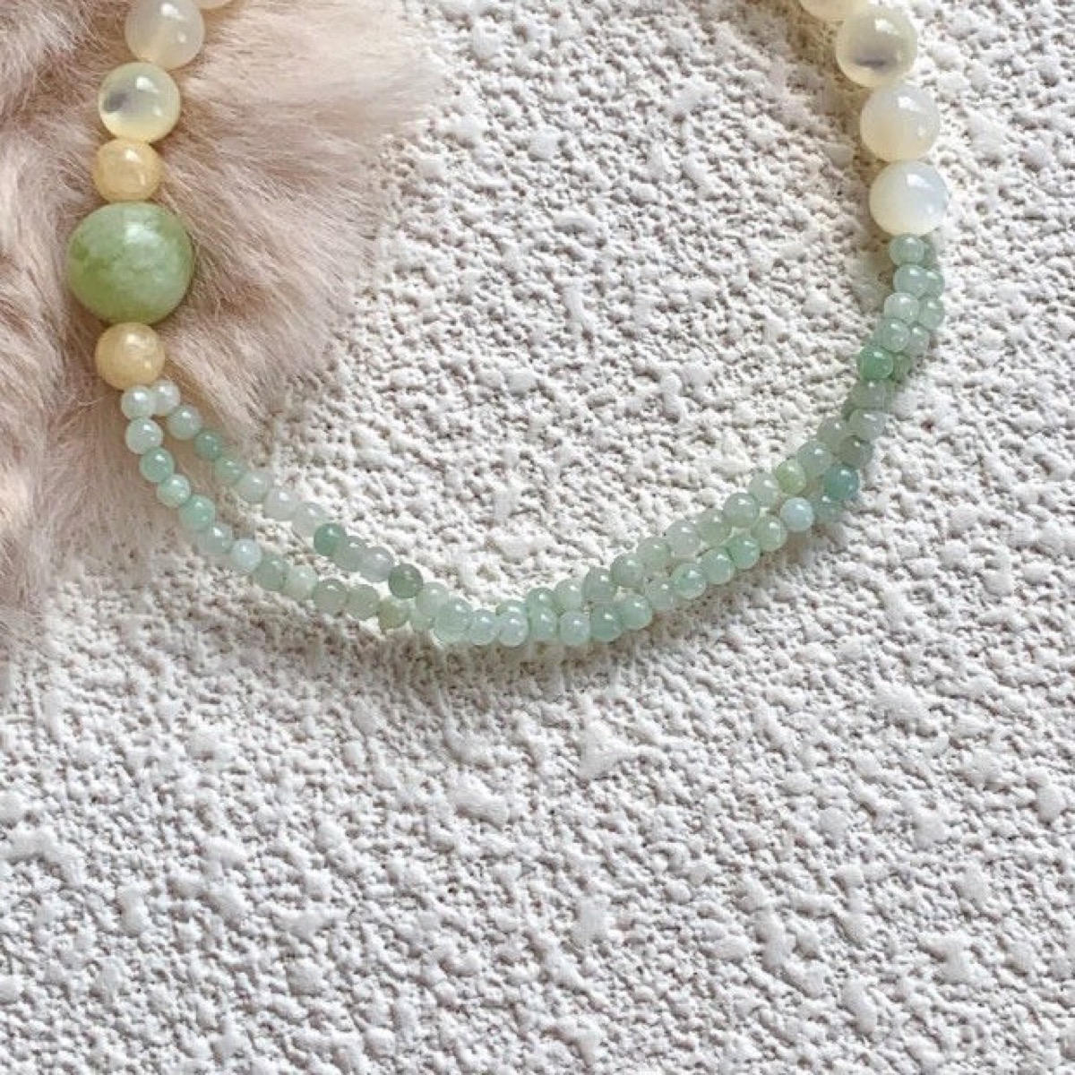 Soft Meadow Shell Stone Bracelet close bead detail thumbnail