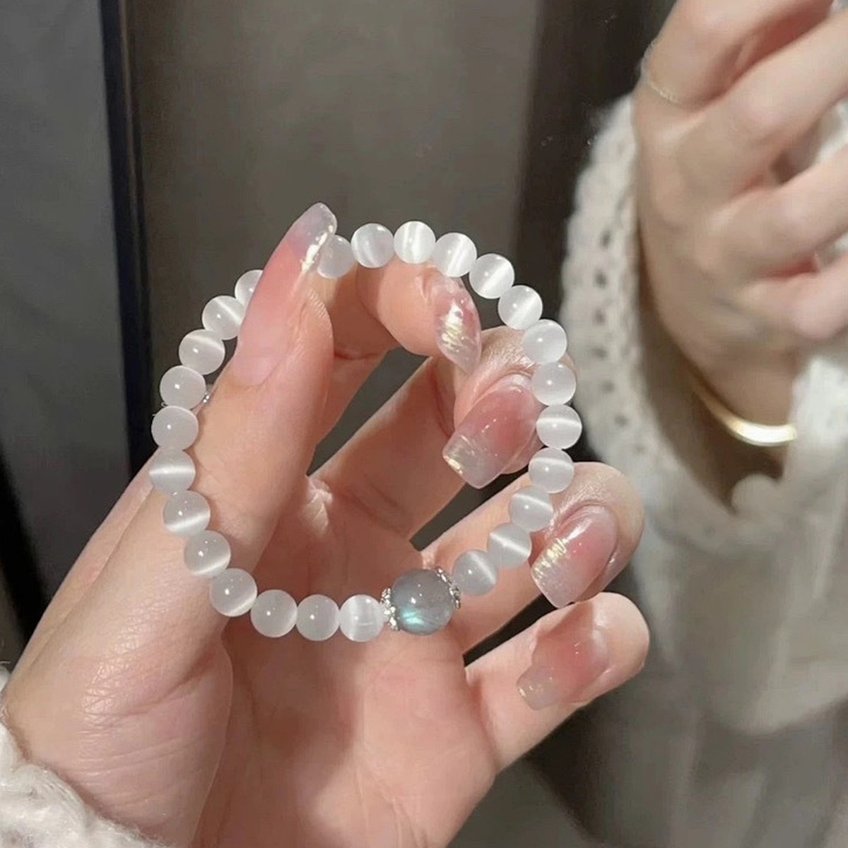 Ice Blue Cat Eye Bead Bracelet